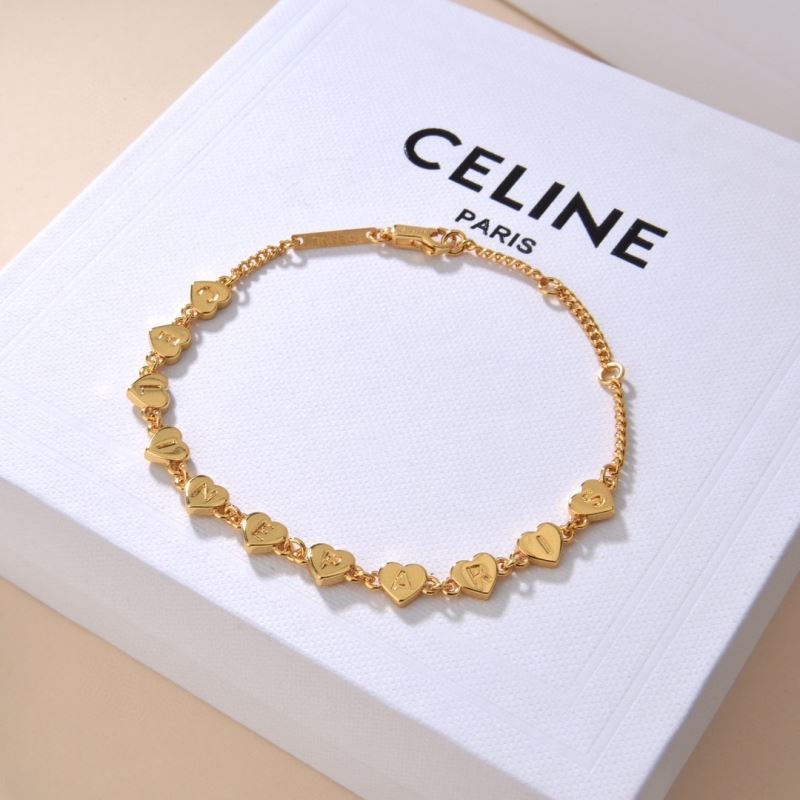 Ce1i*e necklaces